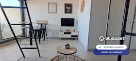 Wohnung zu mieten für 410 € pro Monat in Canet-en-Roussillon, Promenade Charles Trenet