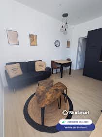Apartament de închiriat pentru 570 EUR pe lună în Agen, Avenue du Général de Gaulle