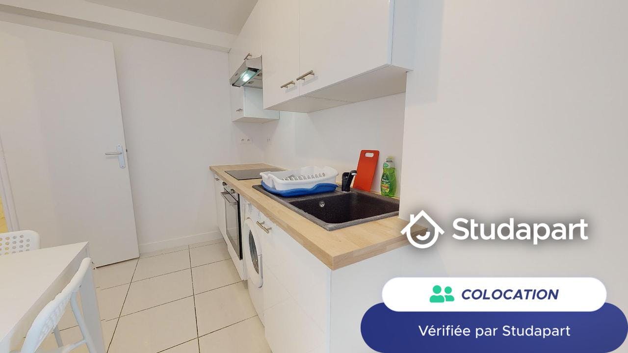 Private room for rent on Rue des Pyramides, Évry-Courcouronnes – pohled 6