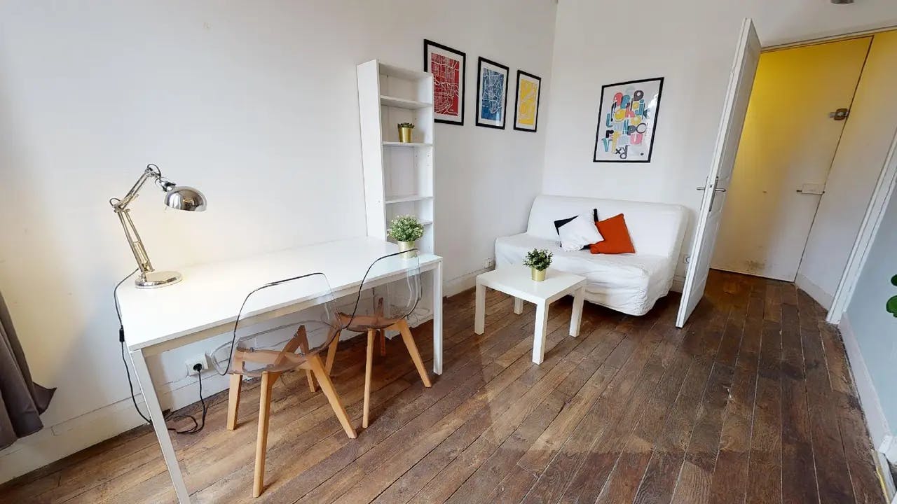 Studio for rent for €580 per month in Lyon, Rue du Jardin des Plantes