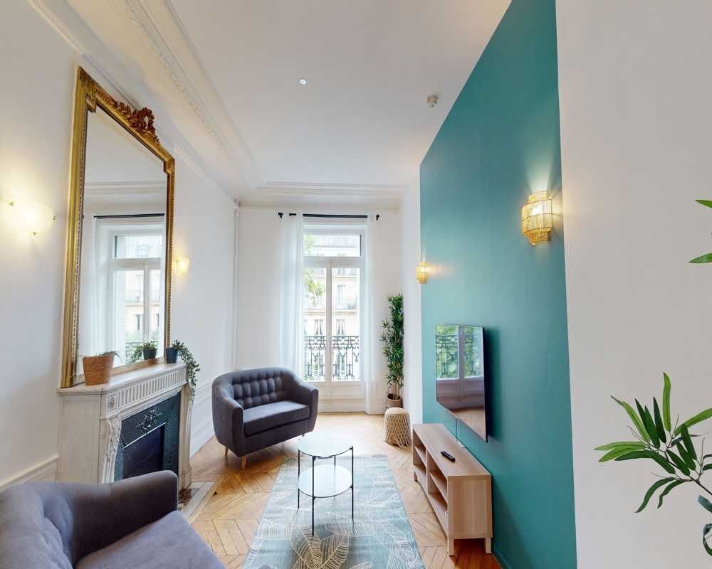 Private room in Boulevard Malesherbes, Paris (1526596) room image 1