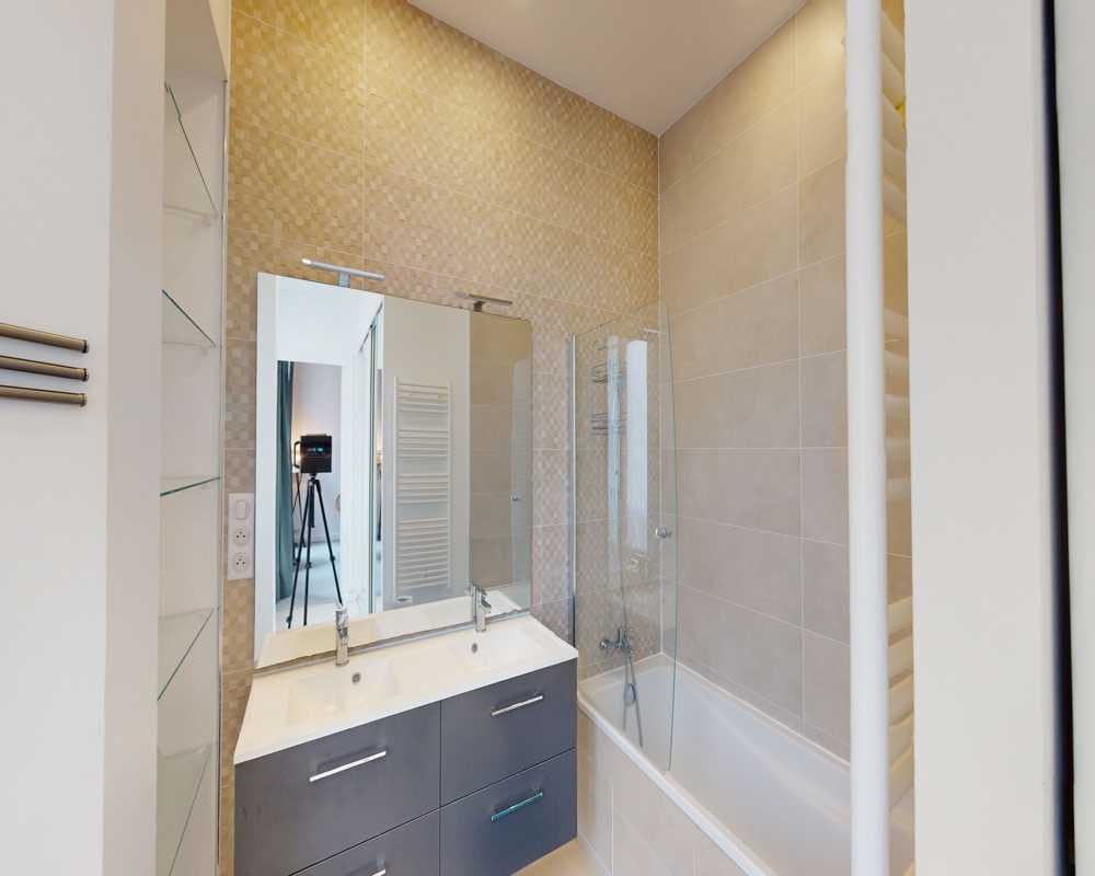 Private room in Boulevard Malesherbes, Paris (1526596) room image 2