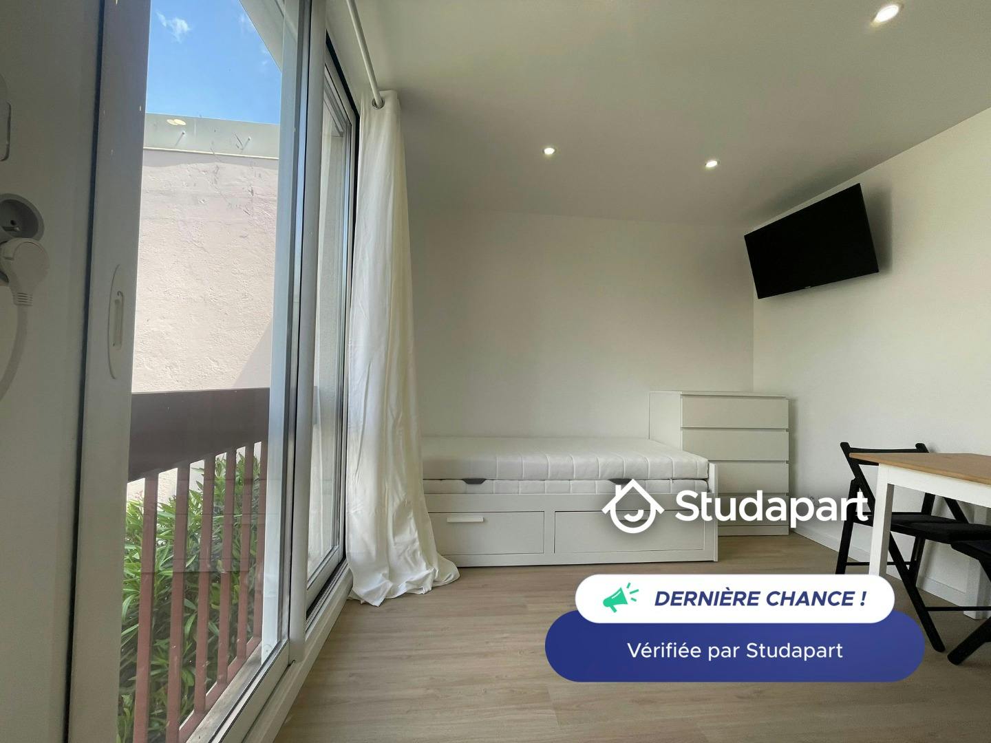 Appartement à louer pour 680 €/mois à Pontoise, Lieu-dit Les Maradas Bruns