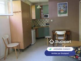 Wohnung zu mieten für 480 € pro Monat in La Ciotat, Allée Lumière