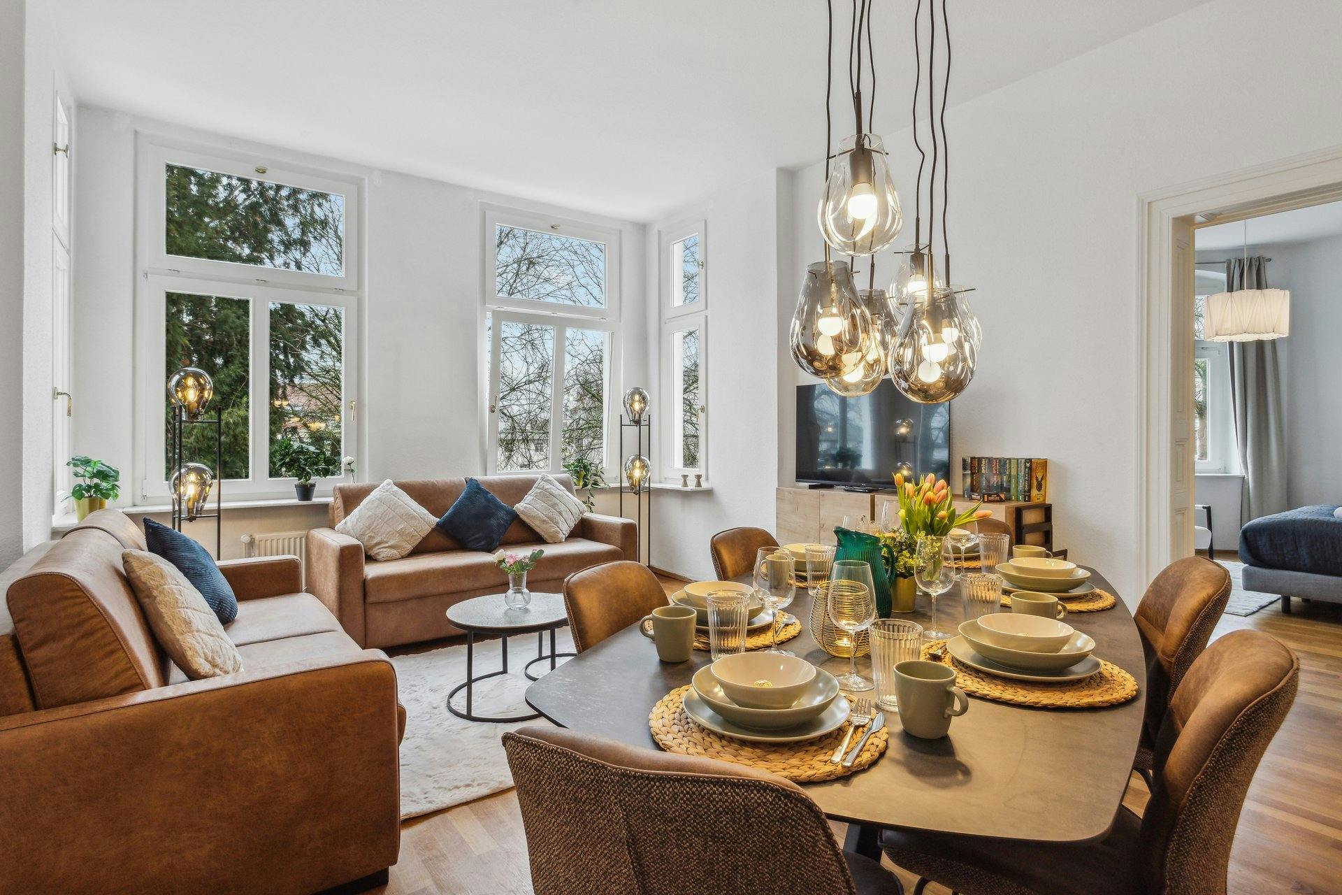 Apartment for rent for €3,900 per month in Bad Oeynhausen, Augustaplatz