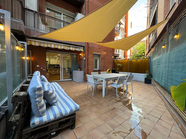 3-Bedroom Apartment in Carrer d'Escipió, Barcelona (1526915) room image 2