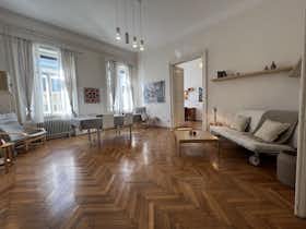 Apartment for rent for €800 per month in Budapest, Aradi utca