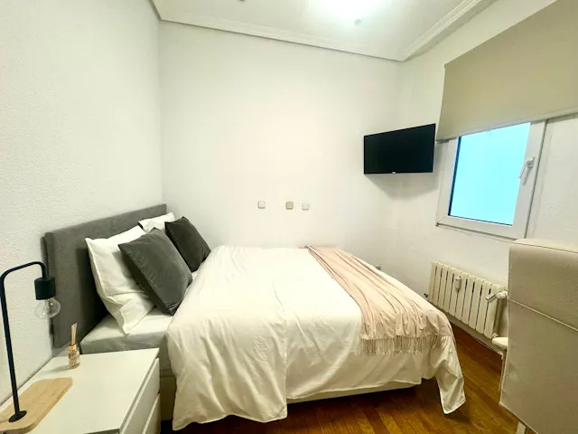 Private room in Calle de Cea Bermúdez, Madrid (1526996) room image 20