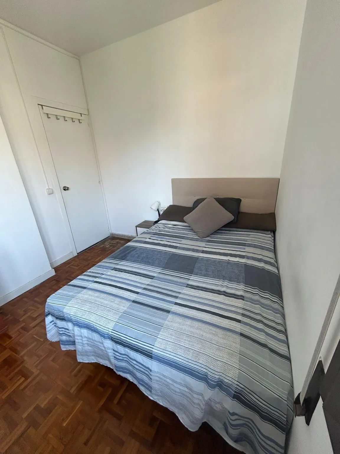 Carrer de Mallorca, Barcelona preview