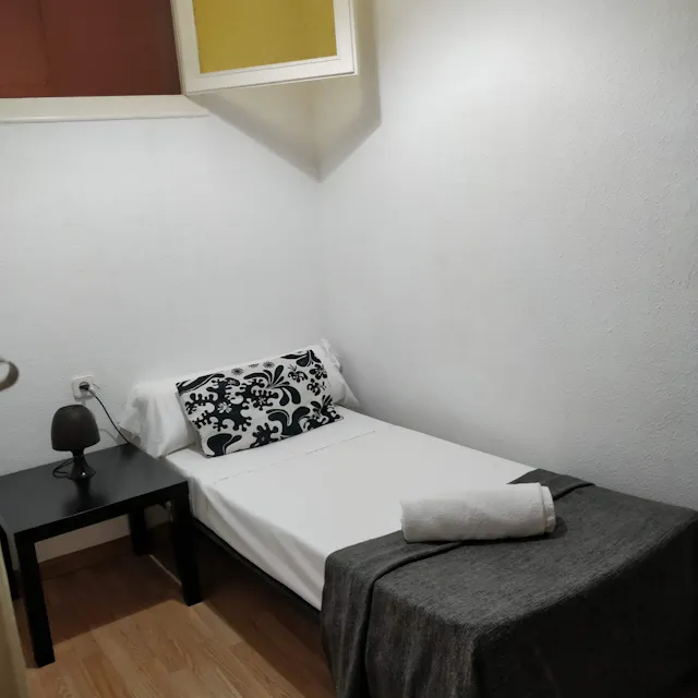 Private room in Carrer de Ferran, Barcelona (1527115) room image 7