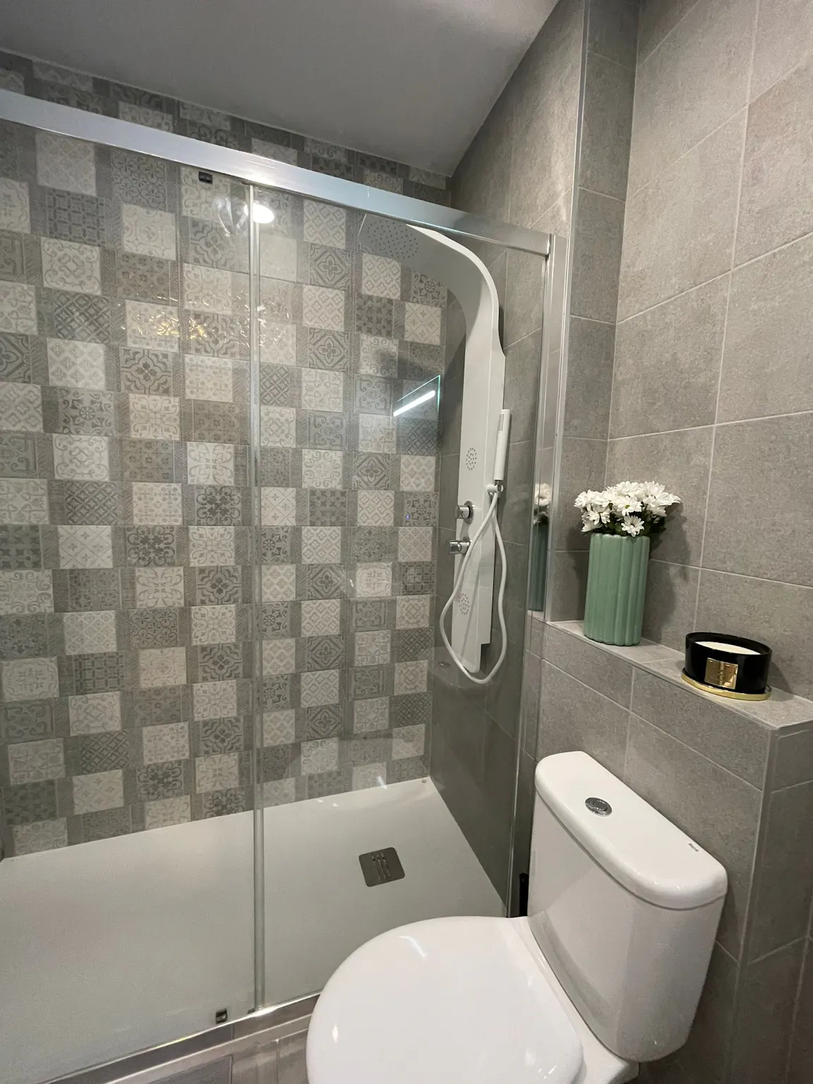 Private room in Calle del Conde de Peñalver, Madrid (1527132) ROOM 4