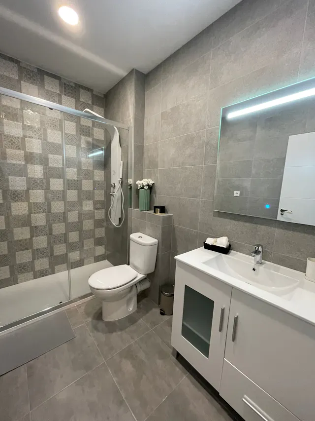 Private room in Calle del Conde de Peñalver, Madrid (1527132) room image 30