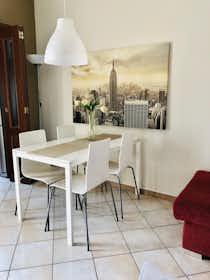 Apartament de închiriat pentru 850 EUR pe lună în Turin, Via Gradisca