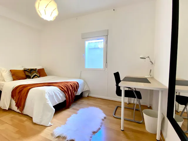 Private room in Calle de Bravo Murillo, Madrid (1527191) room image 20
