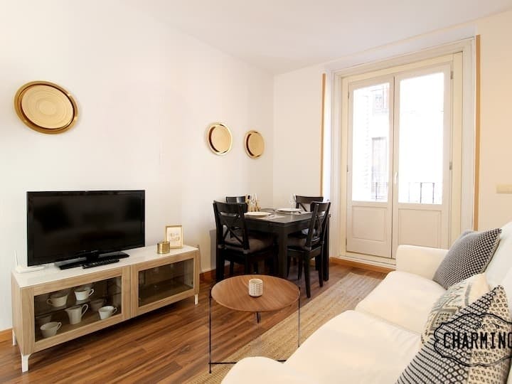 Calle de las Huertas, Madrid preview