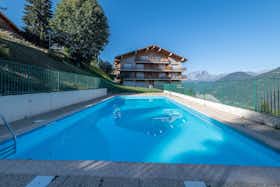 Appartement te huur voor € 974 per maand in Saint-Gervais-les-Bains, Route du Grattague