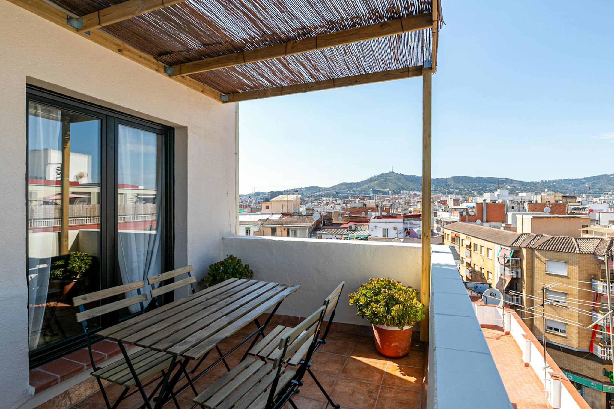 Carrer de la Joventut, L'Hospitalet de Llobregat preview