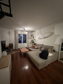 Apartment for rent for €1,950 per month in Rotterdam, Hofstedestraat