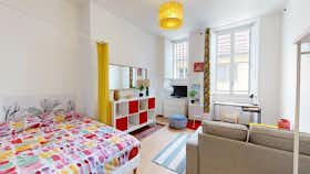 Appartement te huur voor € 610 per maand in Pau, Rue du Maréchal Joffre