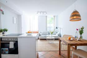 Apartment for rent for €999 per month in Berlin, Tempelherrenstraße