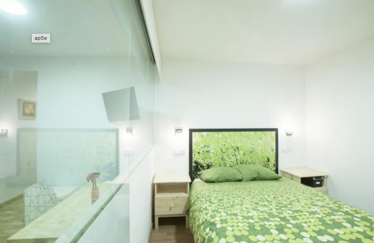 preview gallery tile