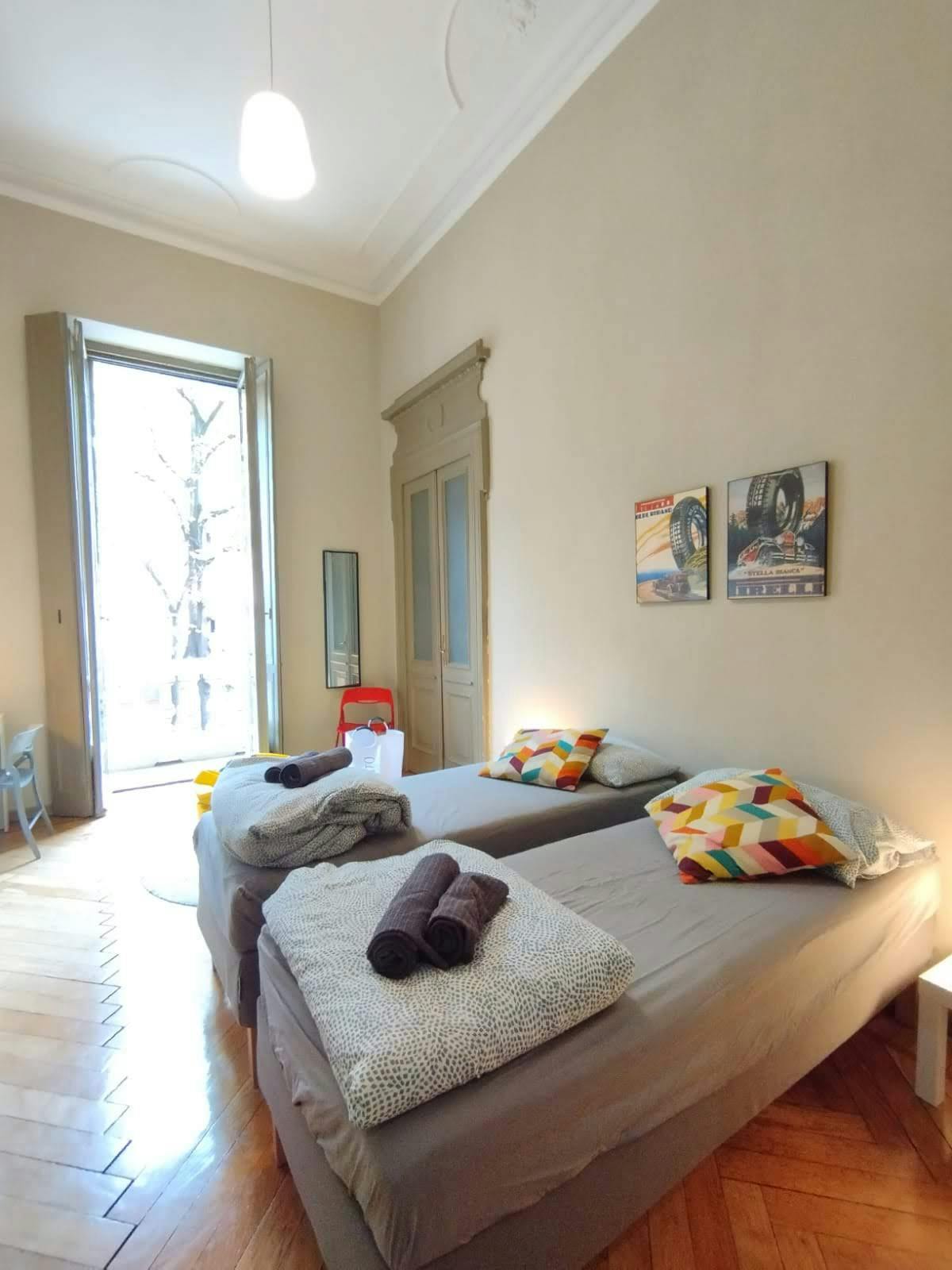 Gedeelde kamer te huur voor € 450 per maand in Turin, Corso Giuseppe Siccardi