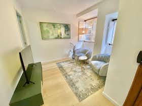 Mieszkanie do wynajęcia za 1450 € miesięcznie w mieście Lisbon, Travessa das Parreiras