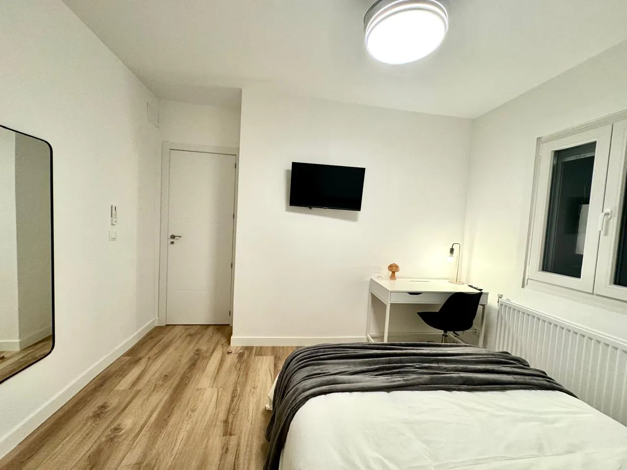 Private room in Calle de Lope de Rueda, Madrid (1528082) ROOM 2