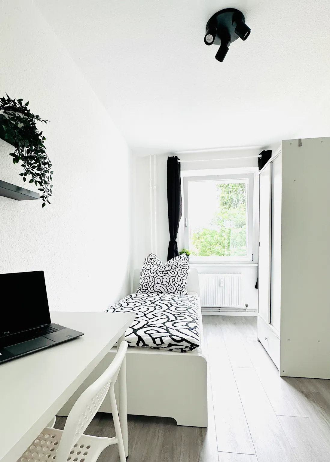 Warschauer Straße, Berlin preview