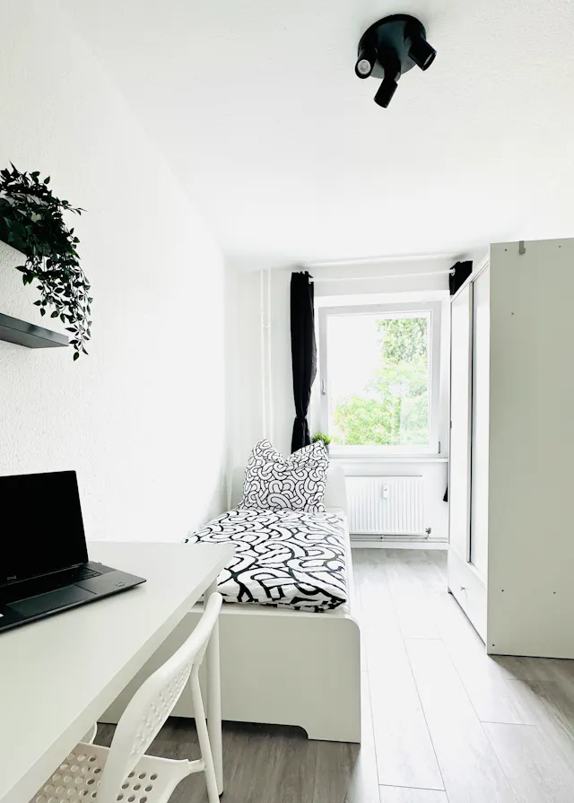 Private room in Warschauer Straße, Berlin (1528101) room image 1