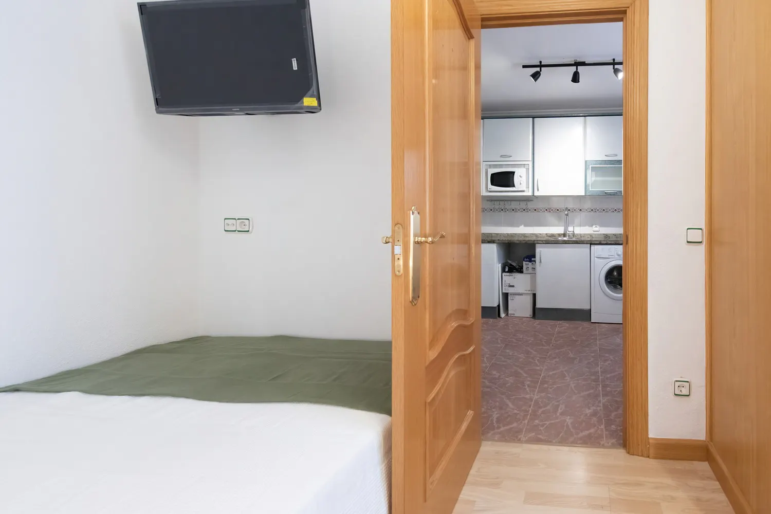 Private room in Calle Santa Lucía, Valladolid (1528222) ROOM 3