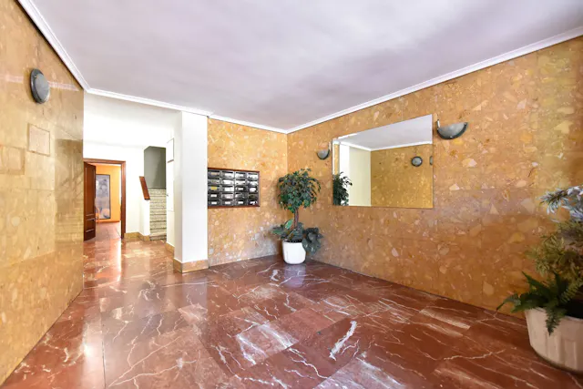 Private room in Calle Santa Lucía, Valladolid (1528223) room image 8