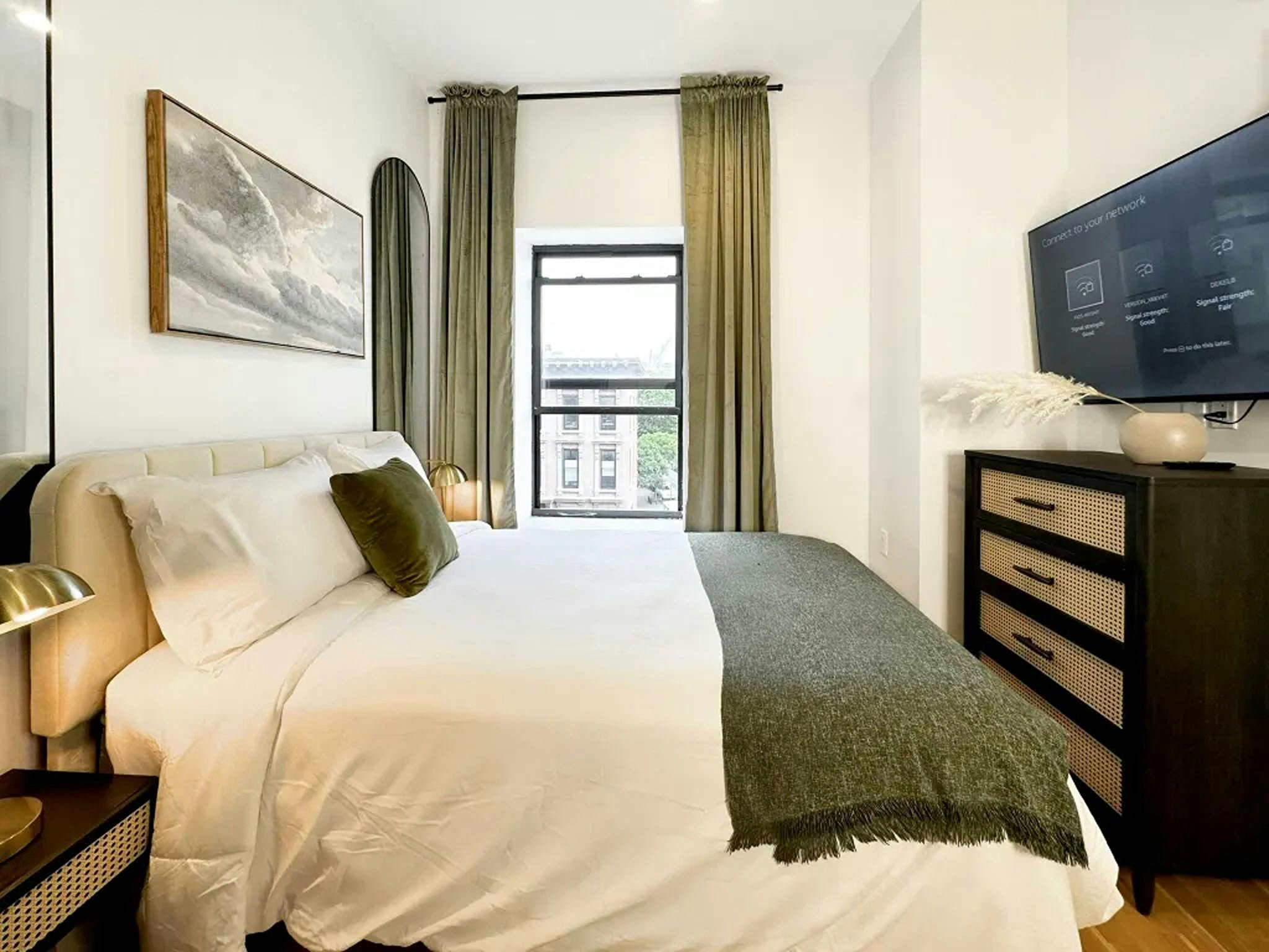 Private room for rent for $1,440 per month in Brooklyn, De Kalb Ave