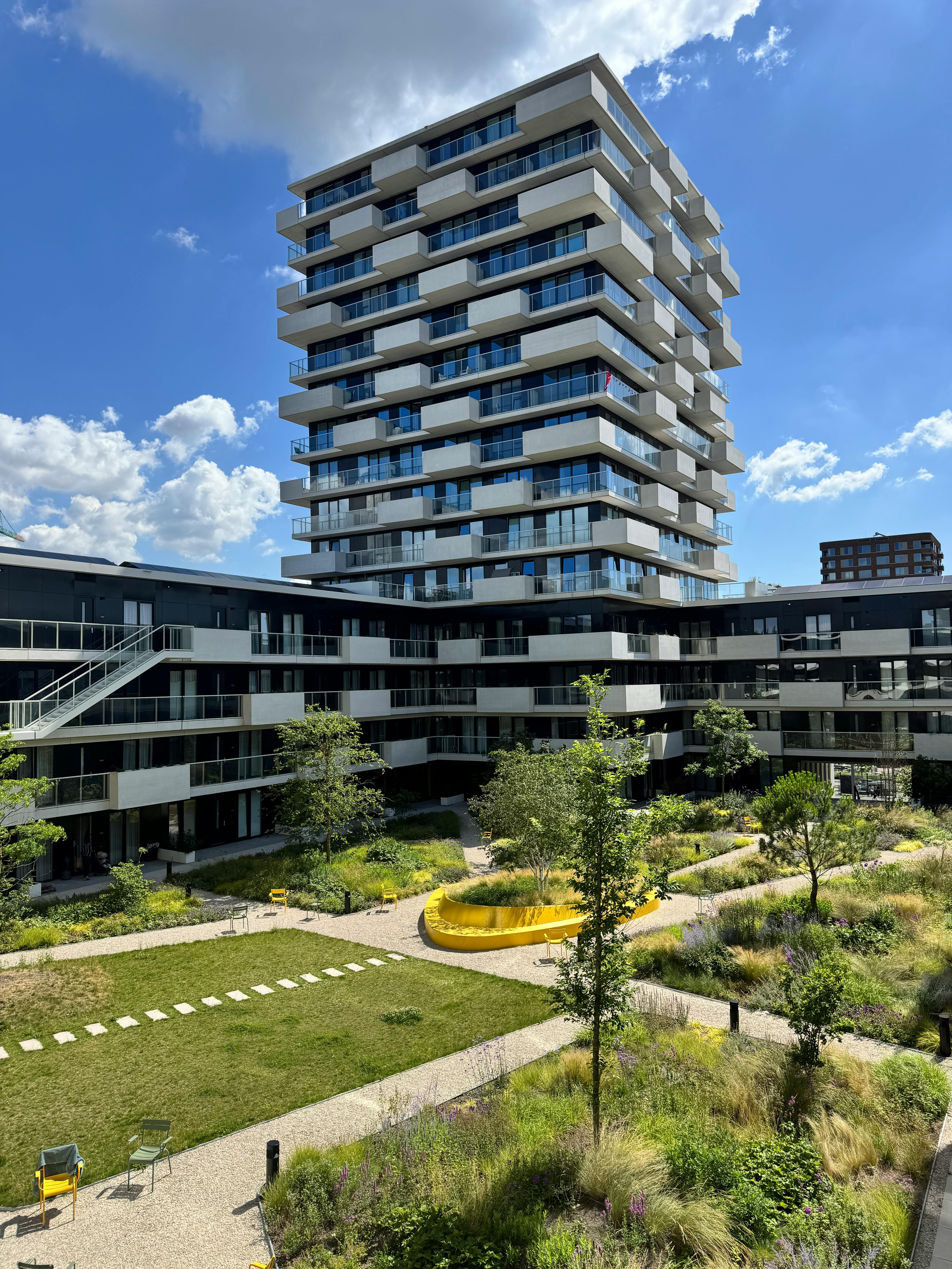 Apartment for rent for €2,150 per month in Rotterdam, Rosestraat