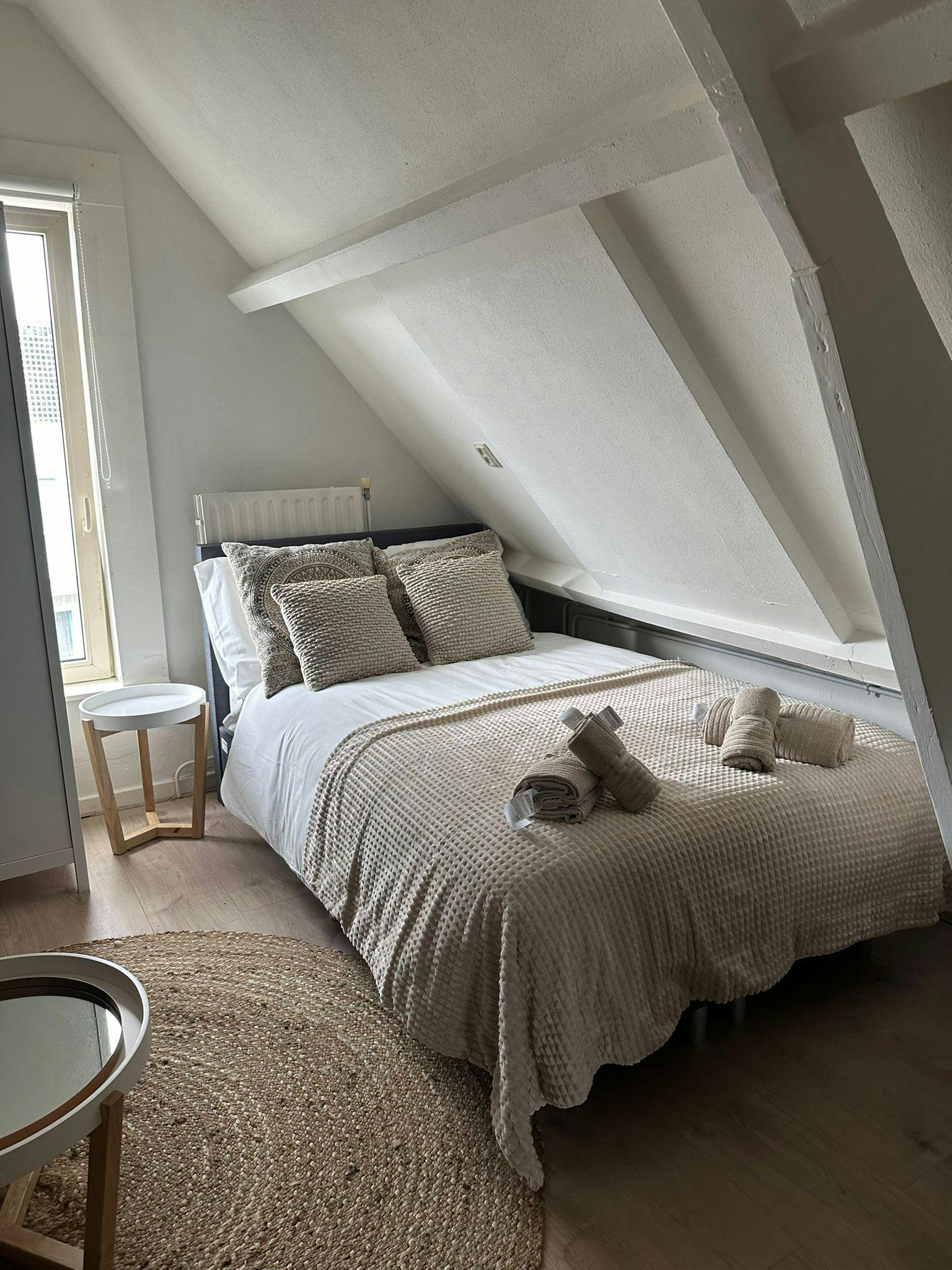 Studio te huur voor € 439 per maand in Rotterdam, Snoekstraat