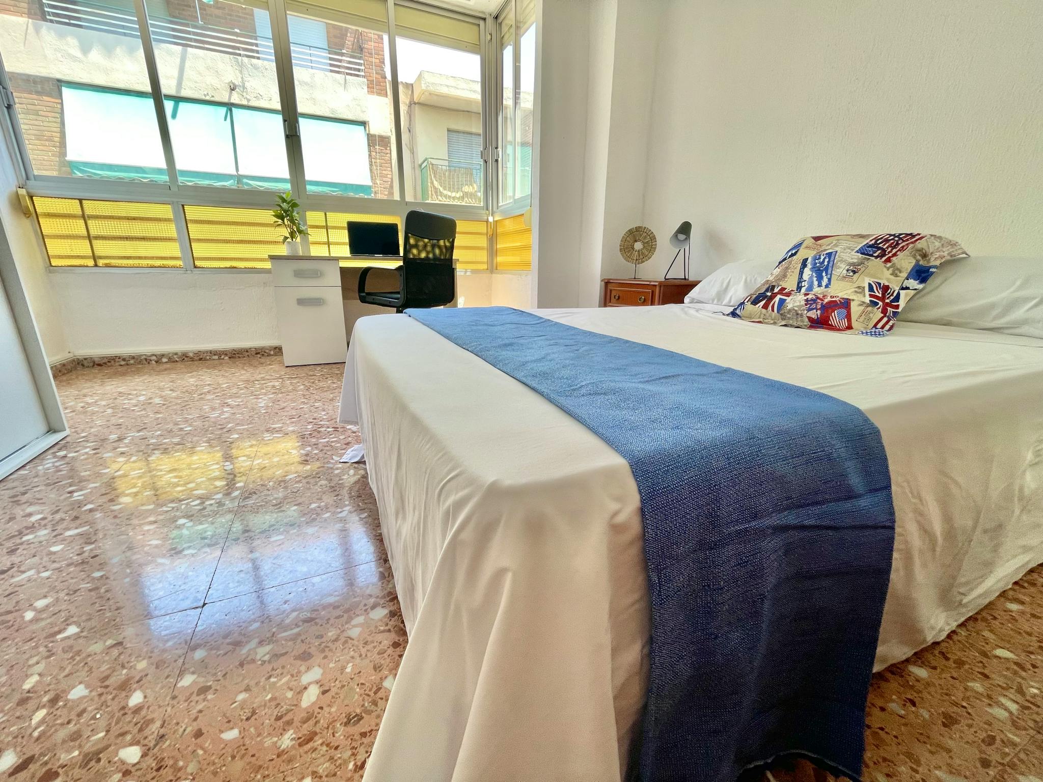 Calle Labradores, San Vicent del Raspeig preview