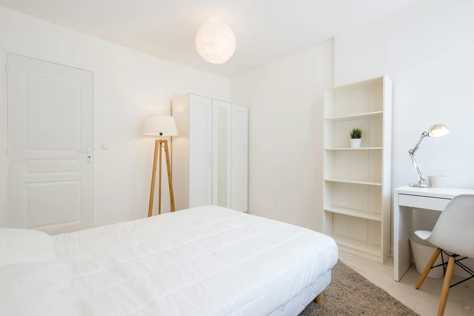 Private room for rent on Rue Saint-Sidoine, Lyon