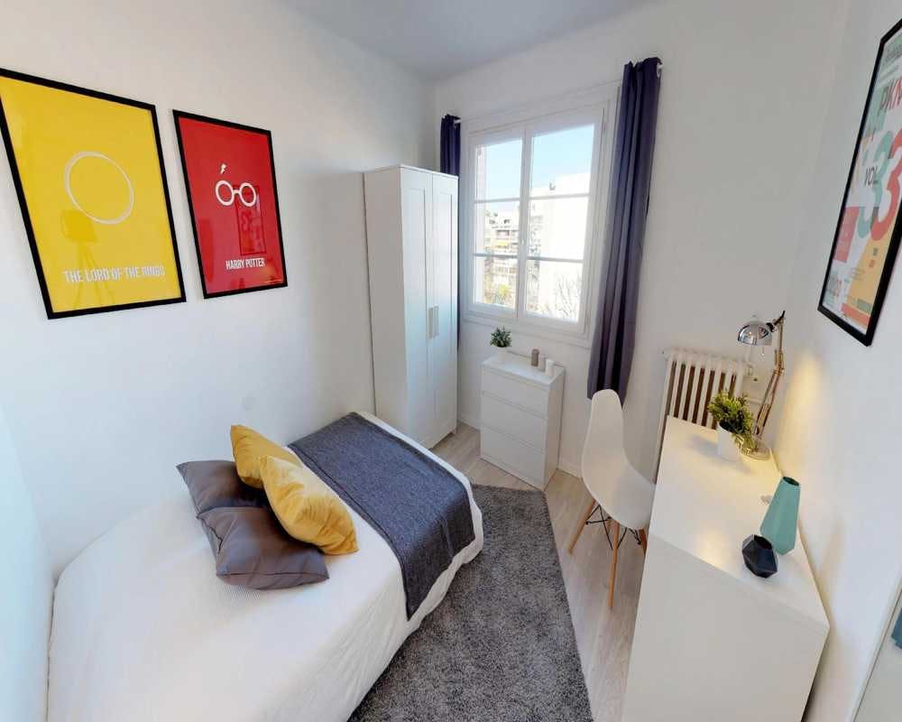 Rue du Faubourg Saint-Jaumes, Montpellier preview