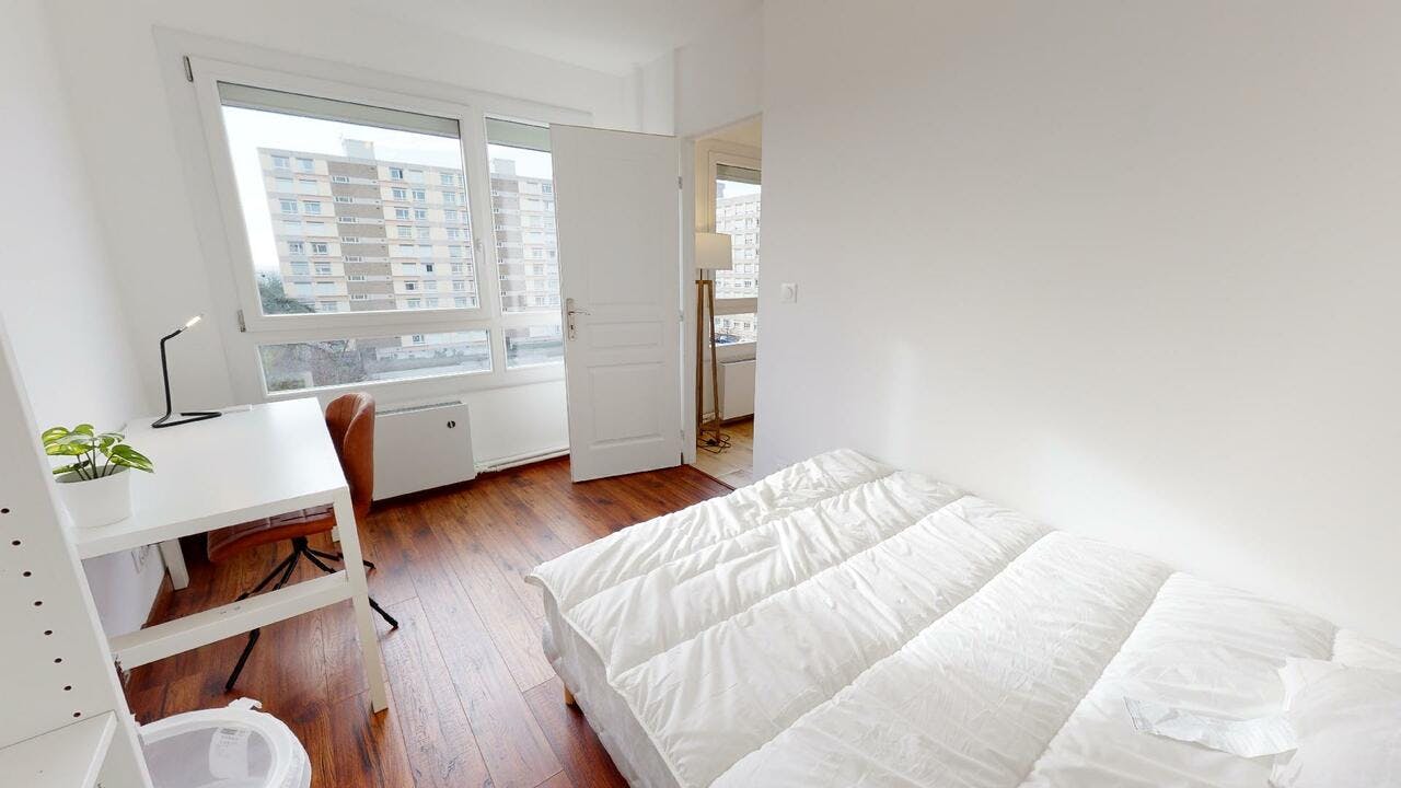 Boulevard de l'Europe, Oullins-Pierre-Bénite preview