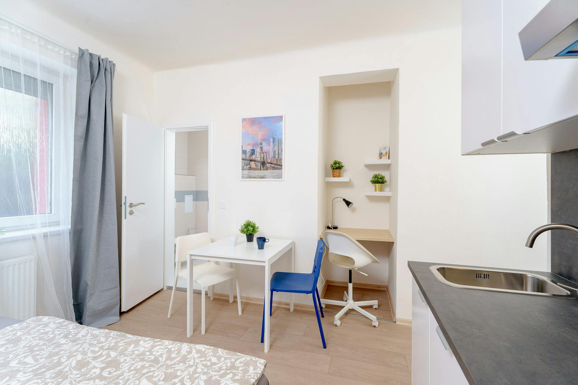 preview gallery tile