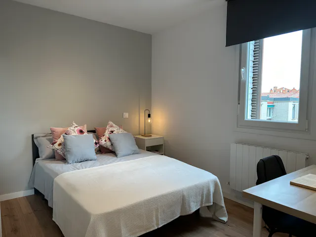 4-Bedroom Apartment in Calle Tembleque, Madrid (1528630) room image 7