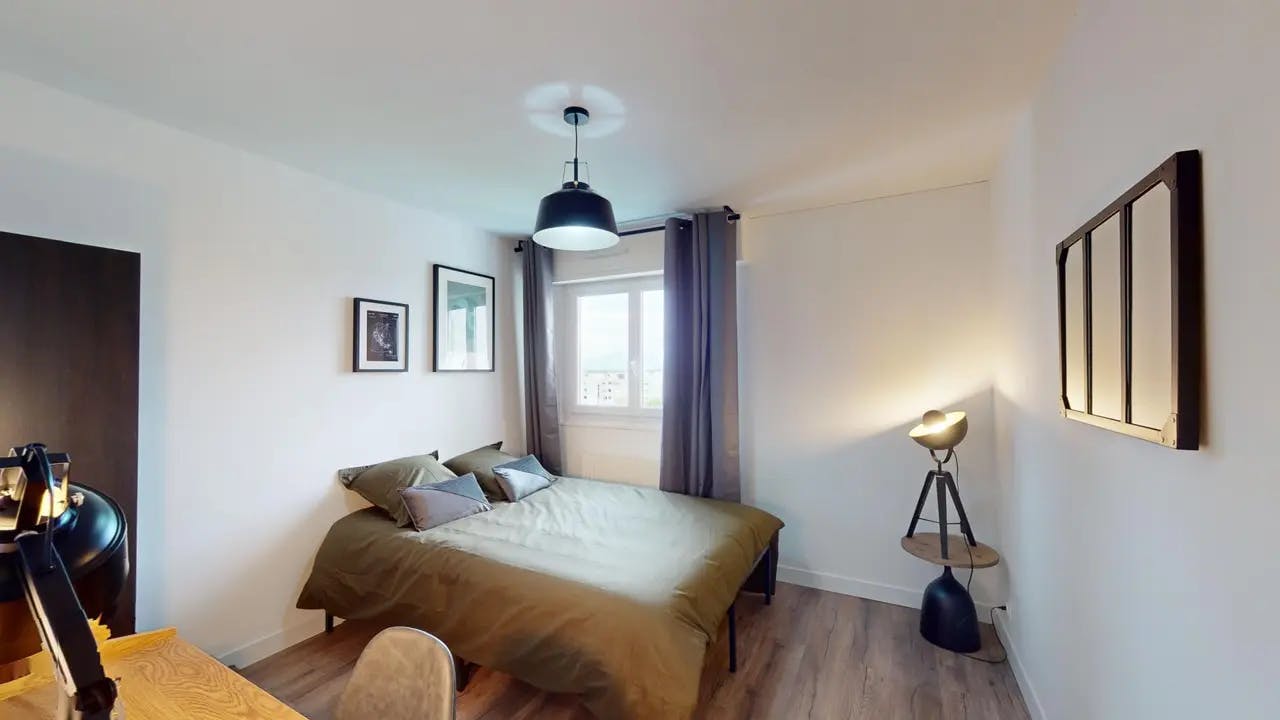 Private room in Rue du Sentier, Annemasse (1528639) room image 1