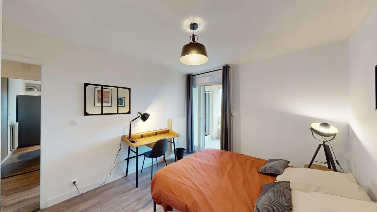 Private room in Rue du Sentier, Annemasse (1528641) room image 2