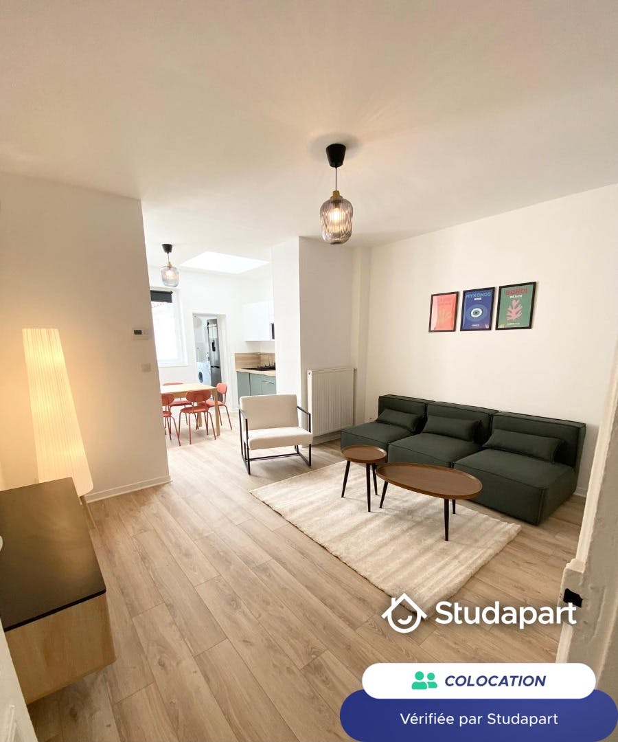 Private room for rent for €400 per month in Valenciennes, Rue Saudeur
