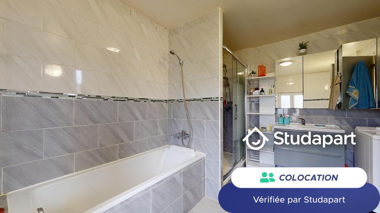Private room for rent on Rue de Richebourg, Montmagny - View 4