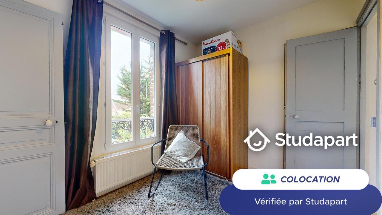 Private room for rent on Rue de Richebourg, Montmagny - View 5