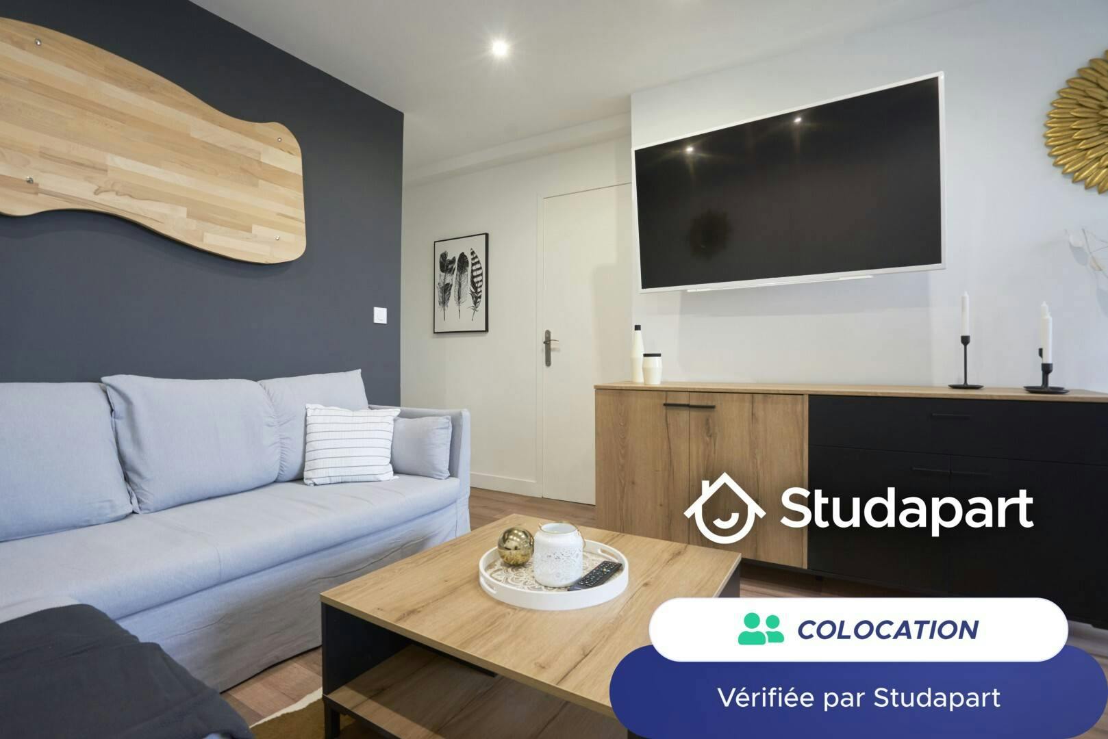 Private room for rent on Rue Corbet, Lille - Plus