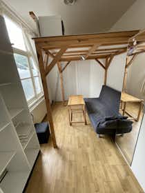 Apartment for rent for €560 per month in Maastricht, Sint Maartenslaan