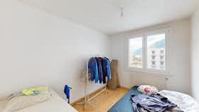 私人房间 正在以 €370 的月租出租，其位于 Grenoble, Boulevard Joseph Vallier