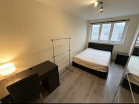 Habitación privada en alquiler por 989 GBP al mes en London, Wycombe Place